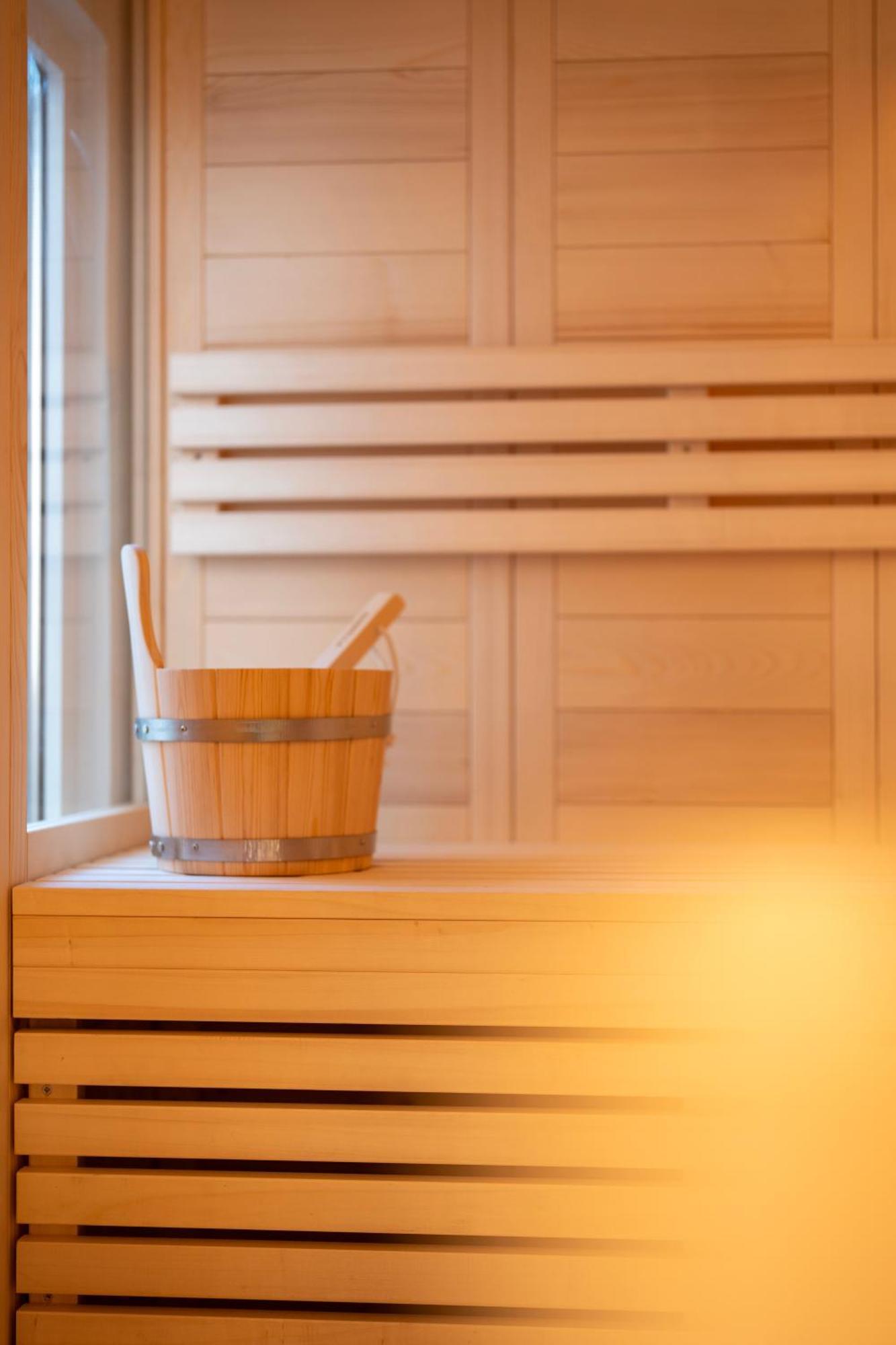 Derouse Eva Suite Jacuzzi & Sauna Athene Buitenkant foto